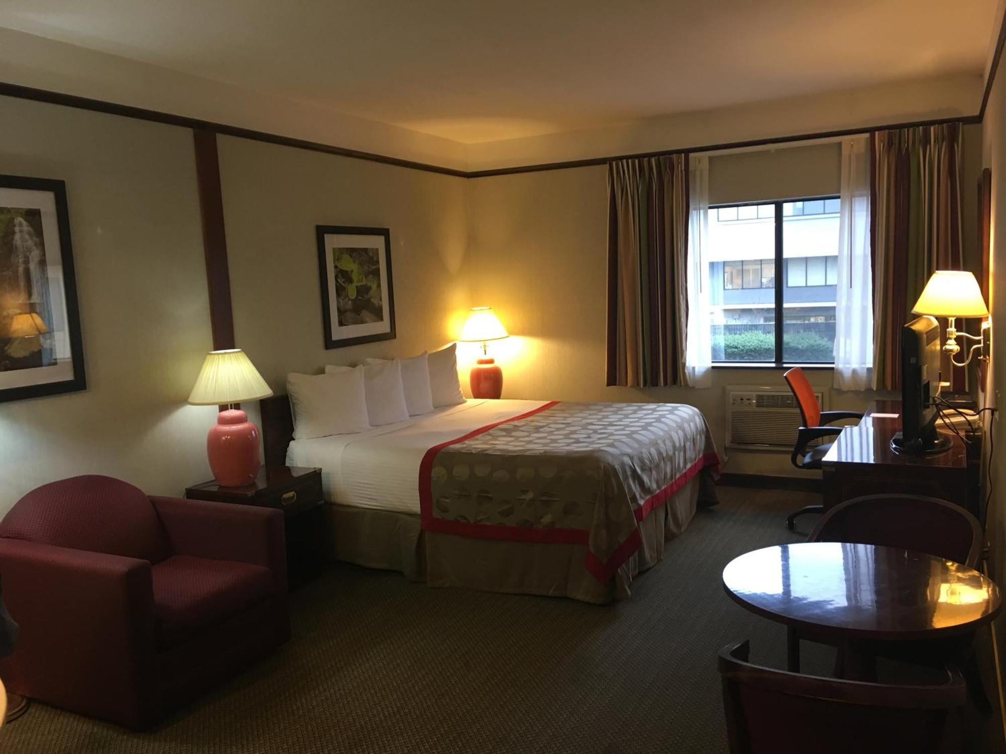 Ramada By Wyndham Portland Airport Hotel Luaran gambar