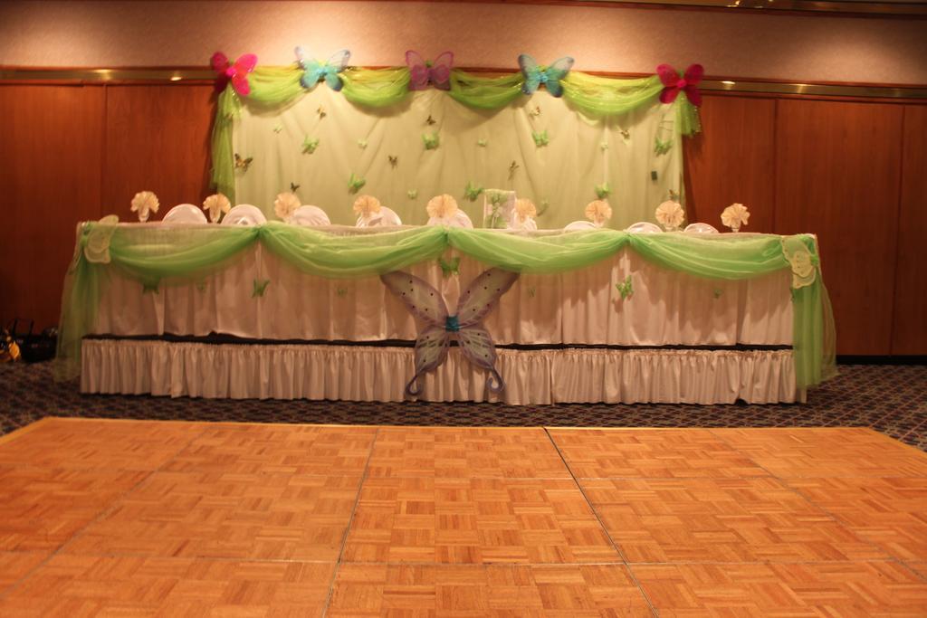 Ramada By Wyndham Portland Airport Hotel Luaran gambar
